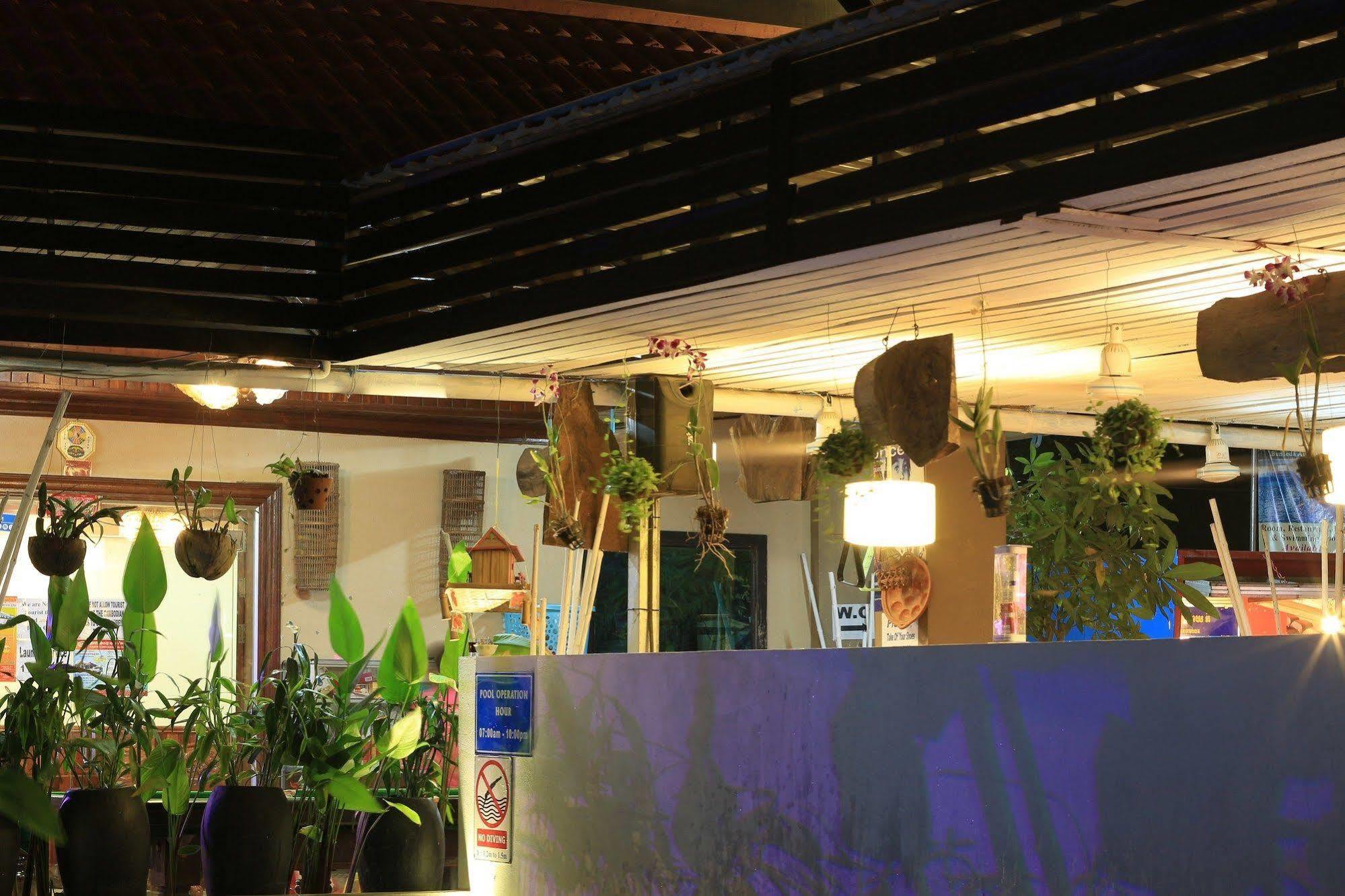 Sok San Street Boutique Hotel Siem Reap Bagian luar foto