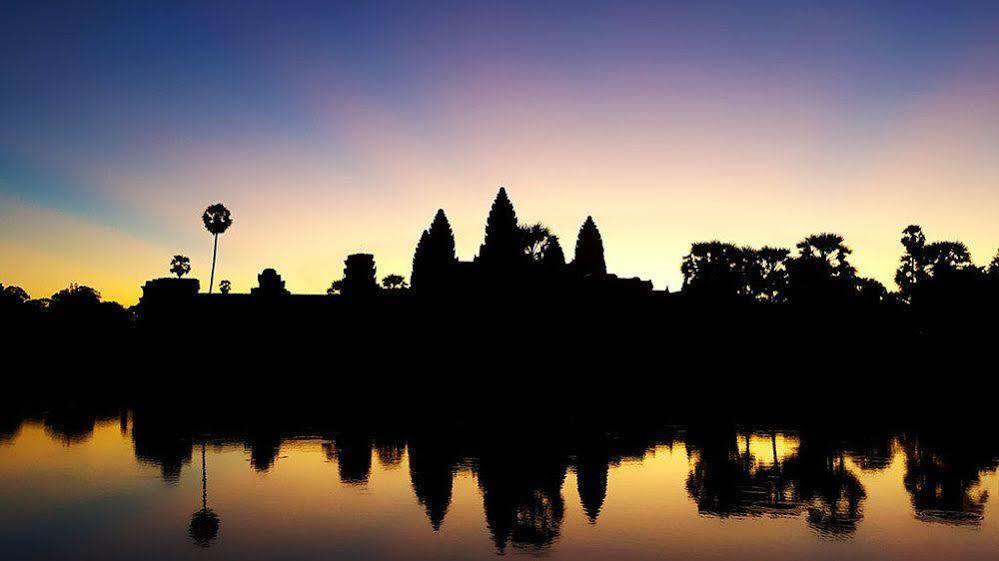 Sok San Street Boutique Hotel Siem Reap Bagian luar foto
