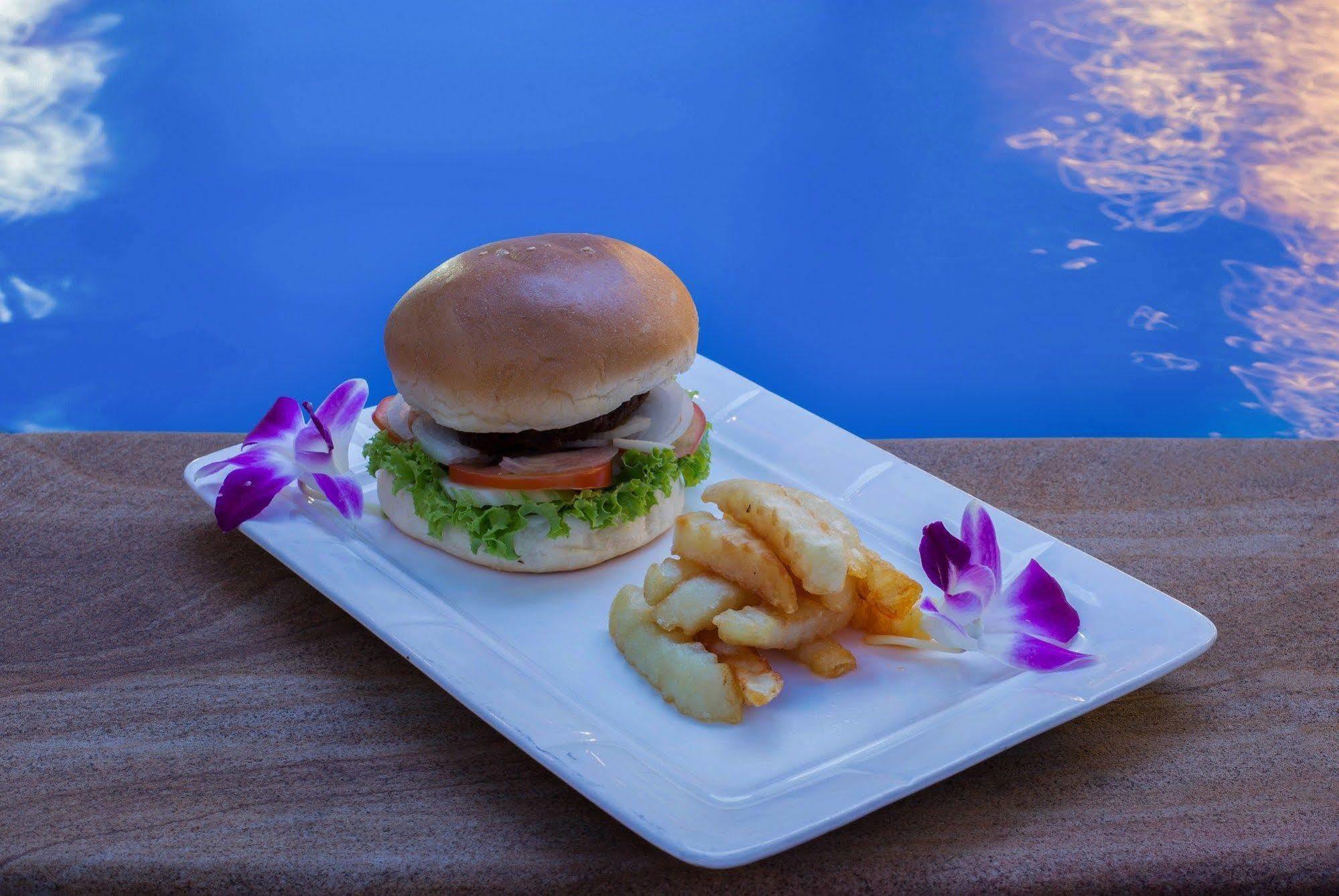 Sok San Street Boutique Hotel Siem Reap Bagian luar foto