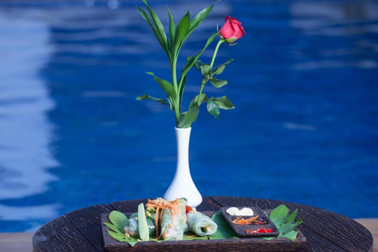 Sok San Street Boutique Hotel Siem Reap Bagian luar foto