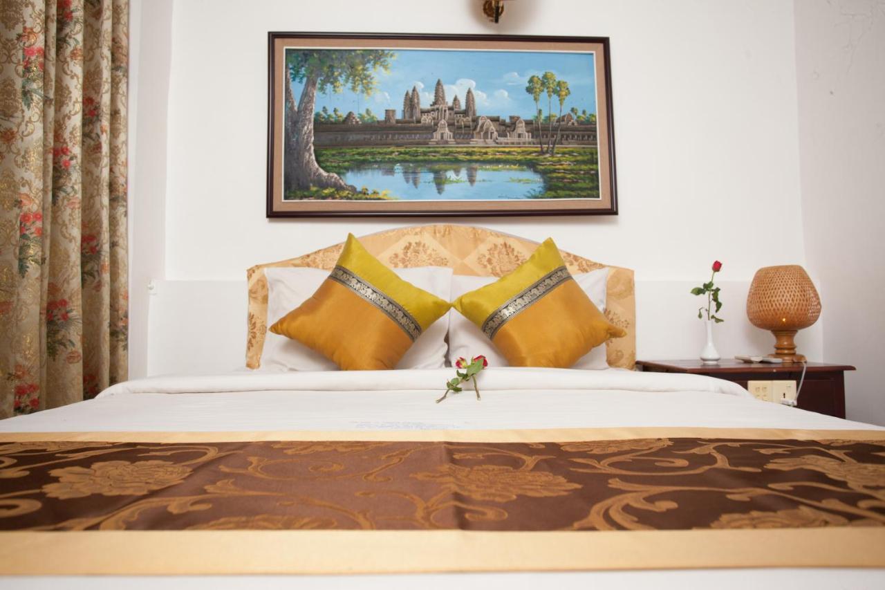 Sok San Street Boutique Hotel Siem Reap Bagian luar foto